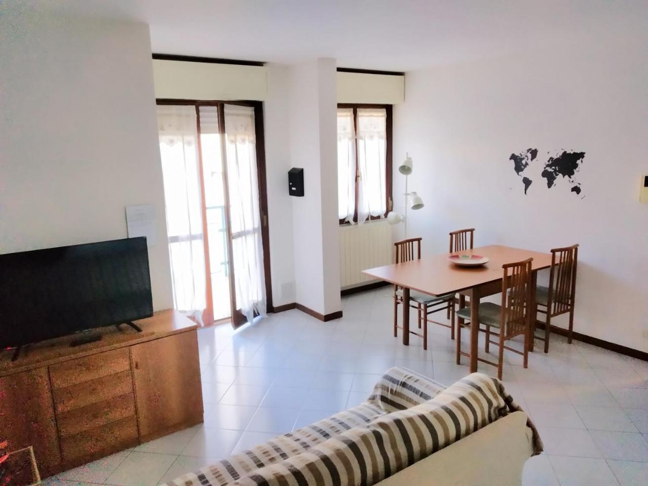 Le Torri Apartment แบร์กาโม ภายนอก รูปภาพ